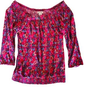 ✨ (M) Red Lucky Brand Off Shoulder Flower Top✨